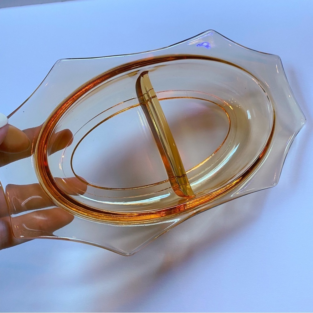 Vintage Amber Glass Divided Mid-Century Candy Dish - Picture 6 of 10